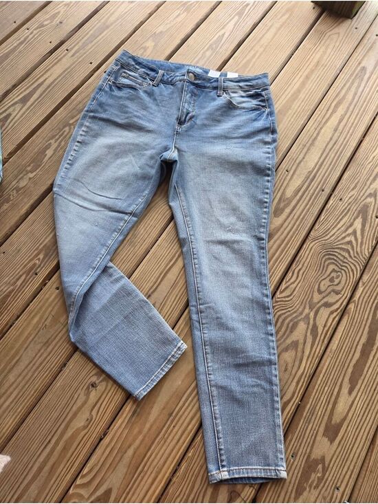 Time and Tru Denim - Time and Tru Light Blue Skinny Jeans Size 14P